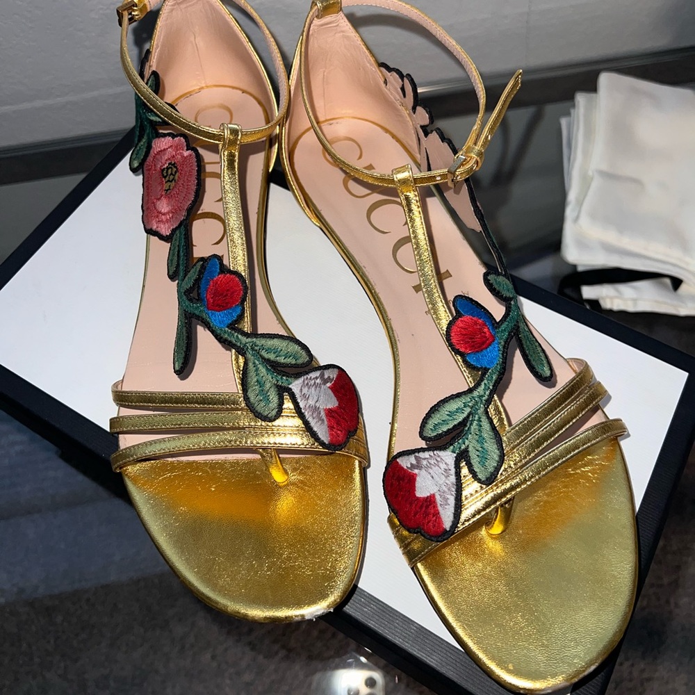 Gucci
Women's Ophelia Embroidered T Strap Sandals